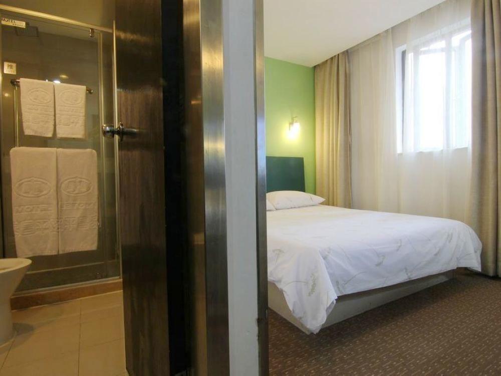 Motel 168 Shanghai Changping Road Branch Exteriör bild