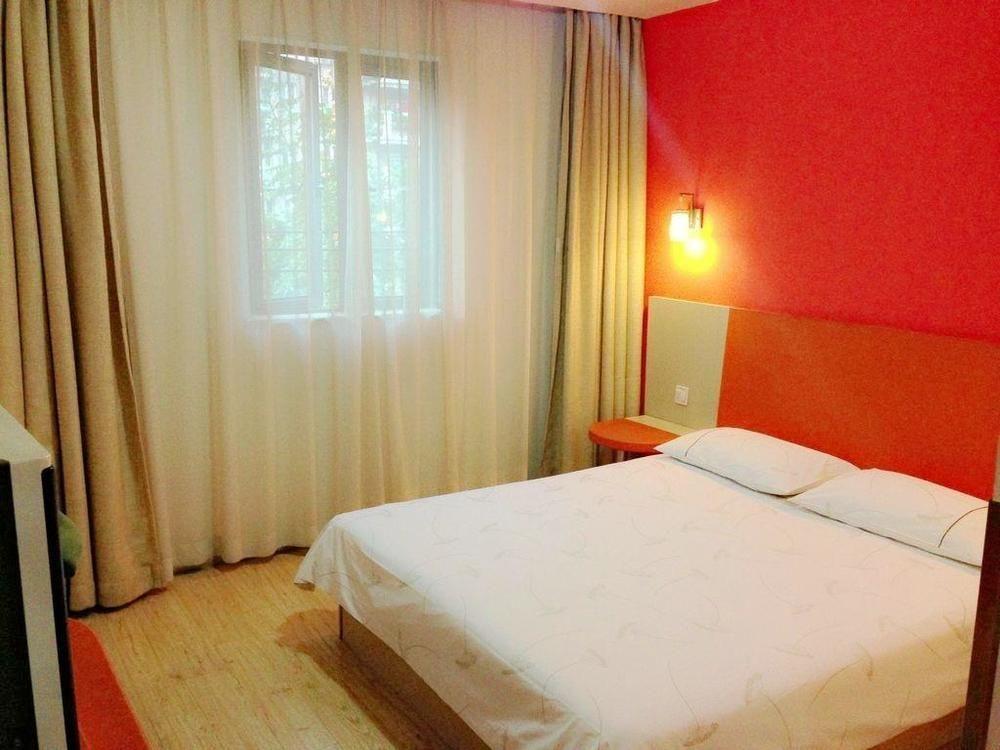 Motel 168 Shanghai Changping Road Branch Exteriör bild