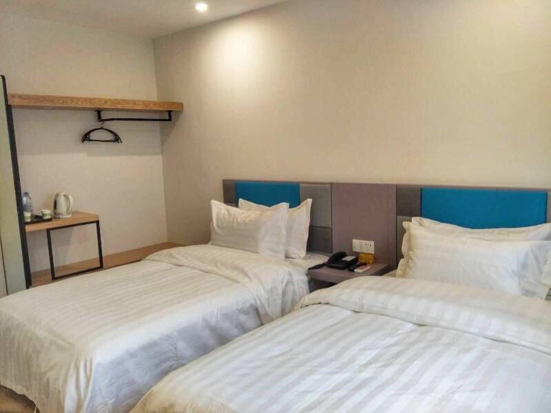 Motel 168 Shanghai Changping Road Branch Exteriör bild