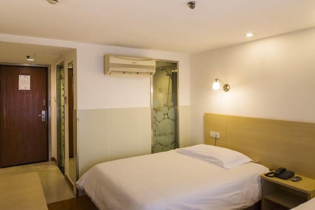 Motel 168 Shanghai Changping Road Branch Exteriör bild