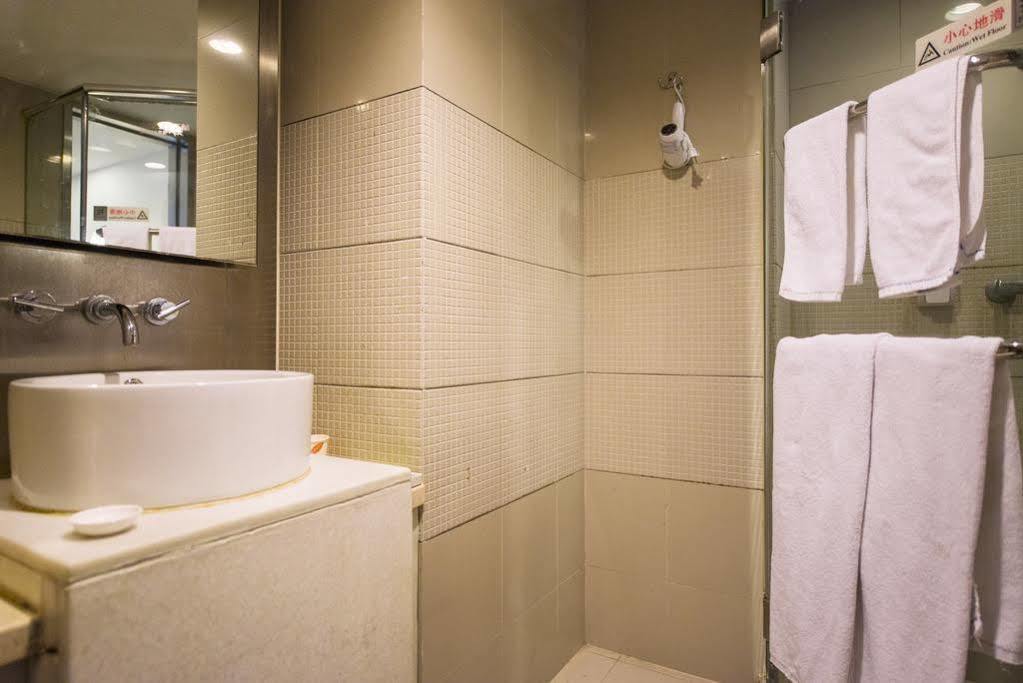 Motel 168 Shanghai Changping Road Branch Exteriör bild