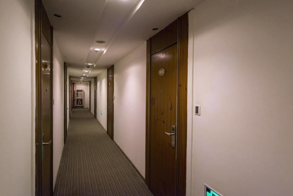 Motel 168 Shanghai Changping Road Branch Exteriör bild
